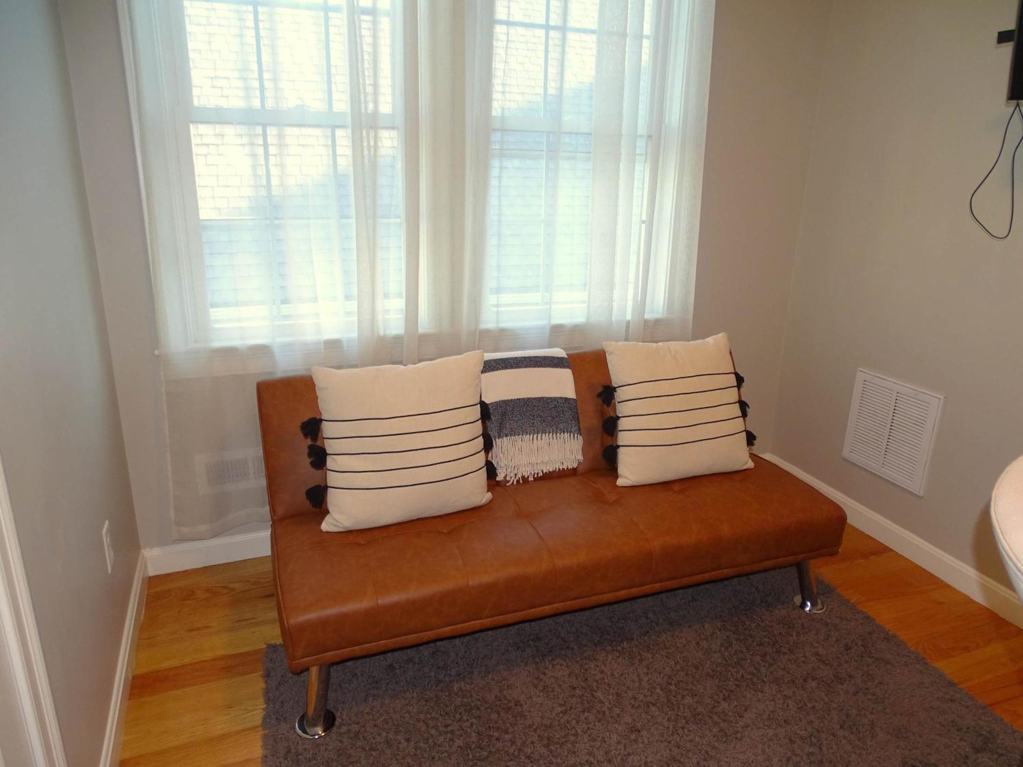 Convenient 2 Bed In A Short Walk To Encore